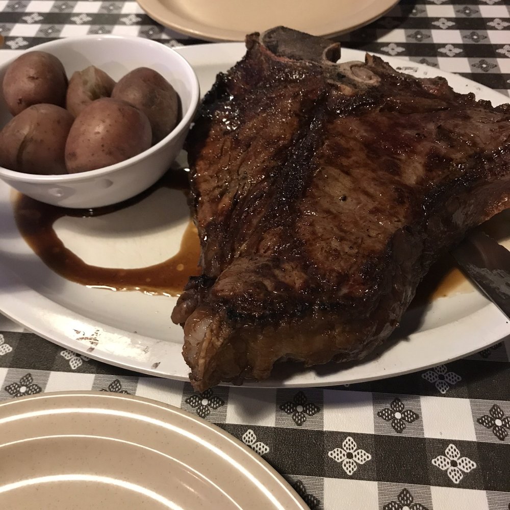 Doe's Eat Place - 2lb Porterhouse! - Steakhouses Near Me - Bentonville, Arkansas