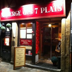 Auberge des 7 Plats - Inngangen fra gaten