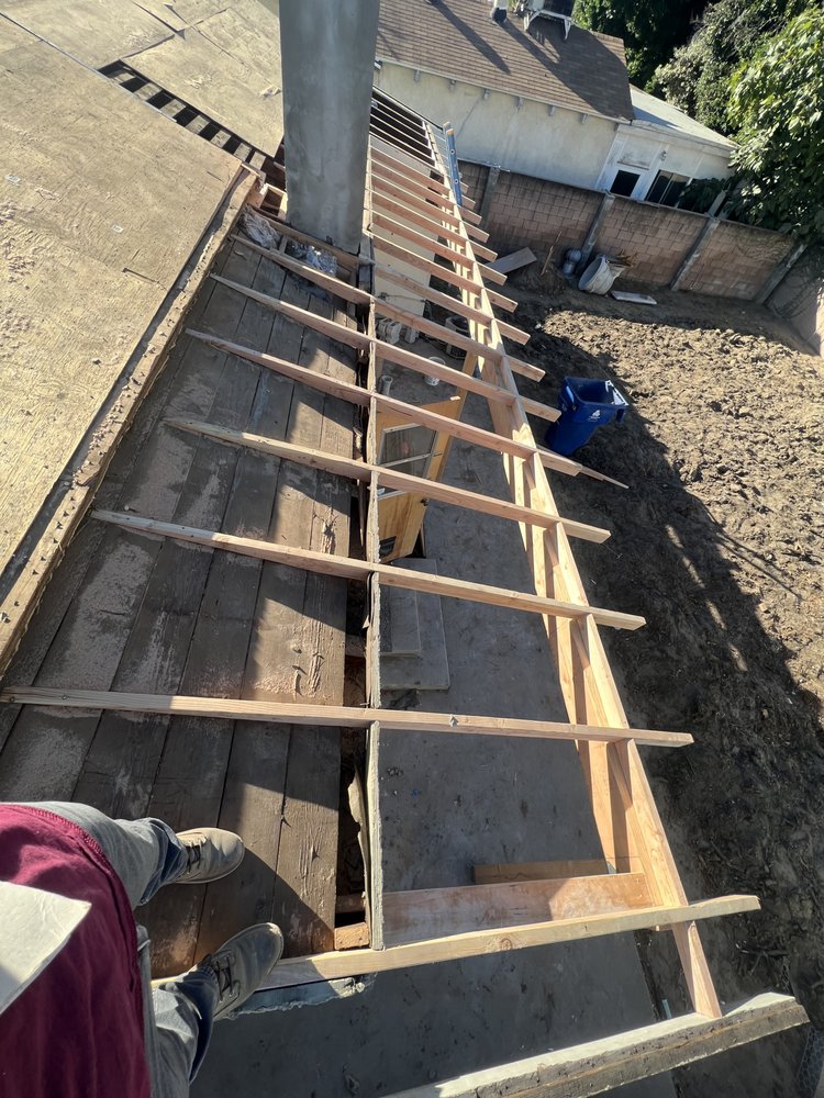 Slide of J&F BUILDING GROUP