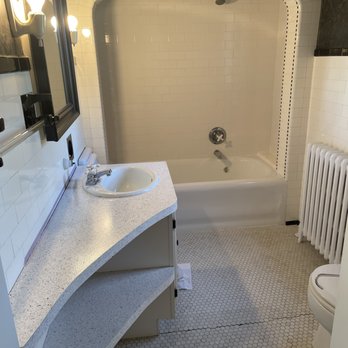 Rockford Refinishing - General Contractors Near Me Rockford Refinishing - General Contractors Near Me