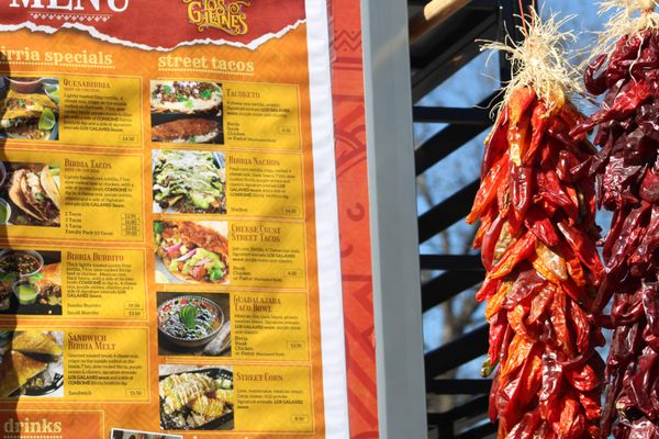 Los Galanes Birrias & Tacos by null