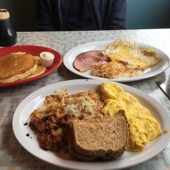 Moonlight Diner - Great classic breakfast items - Diners Near Me - Denver, Colorado Moonlight Diner - Great classic breakfast items - Diners Near Me - Denver, Colorado