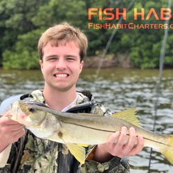 FISH HABIT Charters