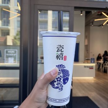 Teazzi Tea Shop - amber oolong - Bubble Tea Near Me - Sunnyvale, California Teazzi Tea Shop - amber oolong - Bubble Tea Near Me - Sunnyvale, California
