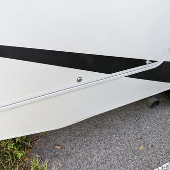 Blue Compass RV Tampa - can't lock it doesn't work - RV Dealers Near Me - Dover, Florida Blue Compass RV Tampa - can't lock it doesn't work - RV Dealers Near Me - Dover, Florida