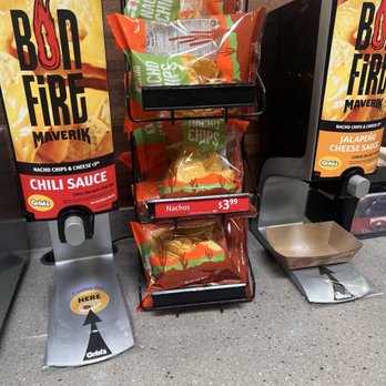 Maverik Adventure's First Stop - nachos - Convenience Stores Near Me - Rocklin, California