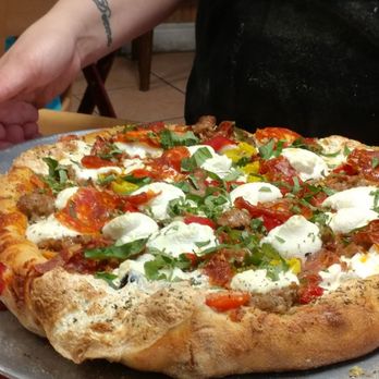 Genna Pizza - Pizza Near Me - Melbourne, Florida Genna Pizza - Pizza Near Me - Melbourne, Florida