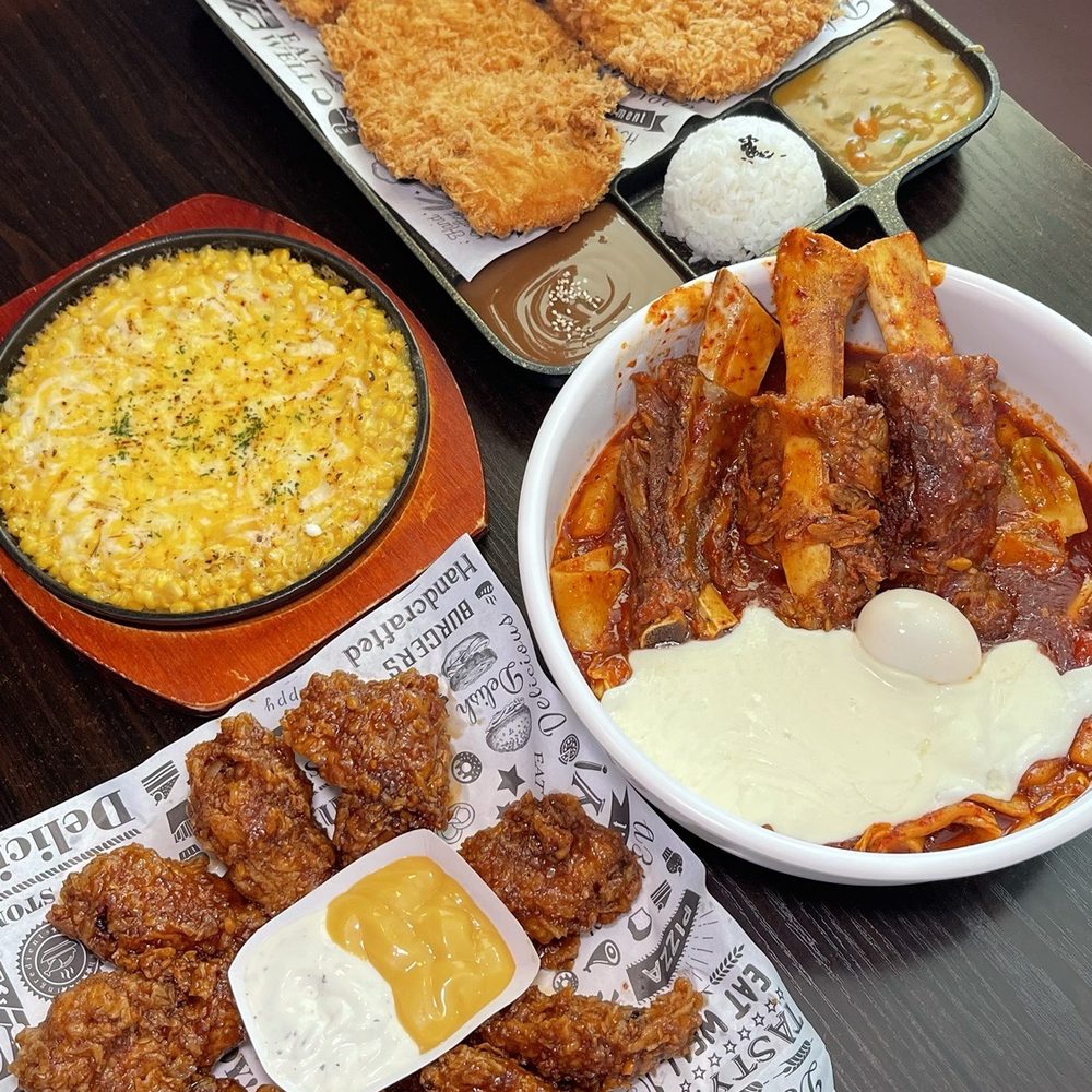Luv Dduk - Garlic chicken wings / Beef back rib tteokbokki combo with corn cheese / Giant chicken katsu - Korean Near Me - Cerritos, California