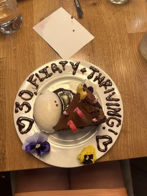 Beatrix Loop by null