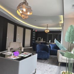 Chicago Institute of Plastic Surgery - Botox Time