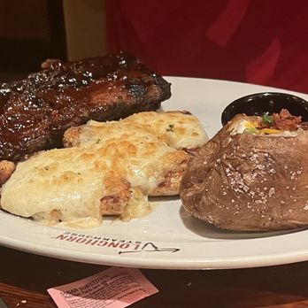 LongHorn Steakhouse - Ribs and chicken - Steakhouses Near Me - Sarasota, Florida LongHorn Steakhouse - Ribs and chicken - Steakhouses Near Me - Sarasota, Florida