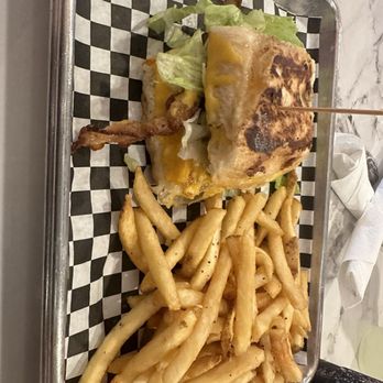Fun Buns - Cheesy Bun - Food Trucks Near Me - Spring Branch, Texas Fun Buns - Cheesy Bun - Food Trucks Near Me - Spring Branch, Texas