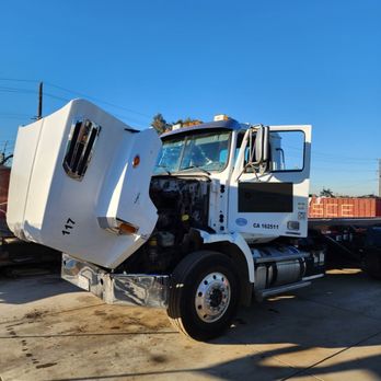 Hille's Towing Service - Towing Near Me - la mirada, California Hille's Towing Service - Towing Near Me - la mirada, California