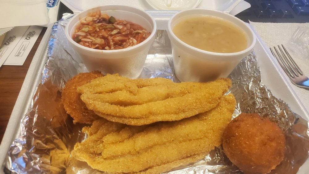 Freeman Fish Burger & Bbq Logo