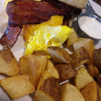 Half & Half - Breakfast & Brunch Near Me - St. Louis, Missouri Half & Half - Breakfast & Brunch Near Me - St. Louis, Missouri