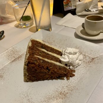 Daily Grill - Carrot Cake - American Near Me - Houston, Texas
