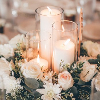 Cristina's Flowers - Gorgeous wreath centerpieces - Florists Near Me - Long Beach, California