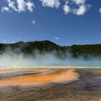 Grand Prismatic Spring - Landmarks & Historical Buildings Near Me Grand Prismatic Spring - Landmarks & Historical Buildings Near Me
