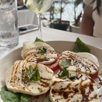 Pizza Art Wine - Caprese salad - Italian Near Me - Baton Rouge, Louisiana Pizza Art Wine - Caprese salad - Italian Near Me - Baton Rouge, Louisiana