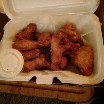 Grampa Tony's - My hot wings that have no sauce and due to a change by the owner, the put hot sauce on the side and not on the wings. - Italian Near Me - Bay City, Michigan