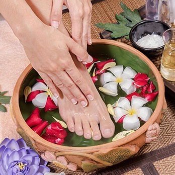 Beverly Nail Spa - Nail Salons Near Me - Charlotte, North Carolina