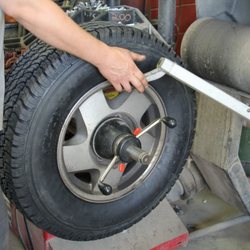 Kent's Firestone Service - Wheel Balancing