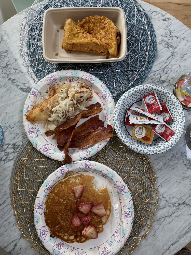 OSCAR’S PANCAKE BAR Updated September 2024 7533 W Sunset Blvd, Los