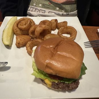 Aldas Diner - Cheeseburger - Breakfast & Brunch Near Me - Naples, Florida Aldas Diner - Cheeseburger - Breakfast & Brunch Near Me - Naples, Florida