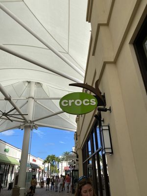 Tanger Outlets Palm Beach by null