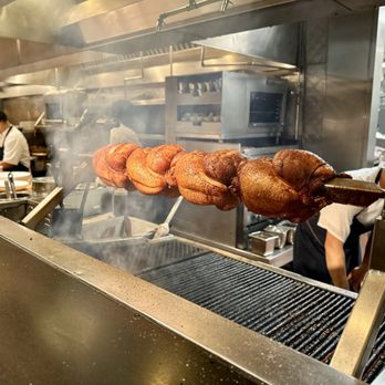 Houston's Restaurant - Rotisserie Chicken - American Near Me - Hackensack, New Jersey