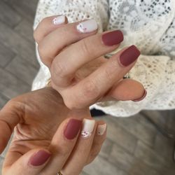 Soho Nail & Spa - Designed nails