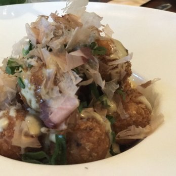 MW Restaurant - New American Near Me - Honolulu, Hawaii