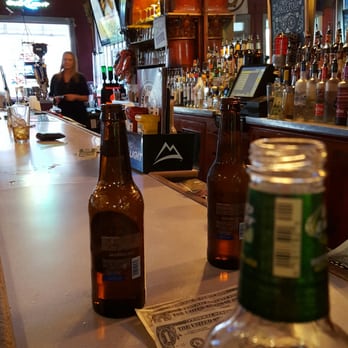Jake's Pourhouse - A nice place to unwind! - Bars Near Me - La Salle, Illinois