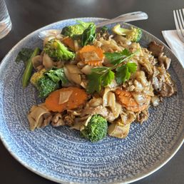 Pad See-ew with beef