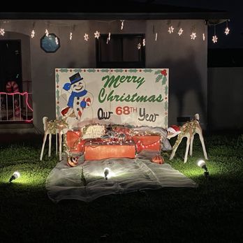 Christmas Circle - Local Flavor Near Me - Chula Vista, California Christmas Circle - Local Flavor Near Me - Chula Vista, California