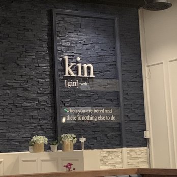 Kin Long Beach - Decoration. - Thai Near Me - Long Beach, California