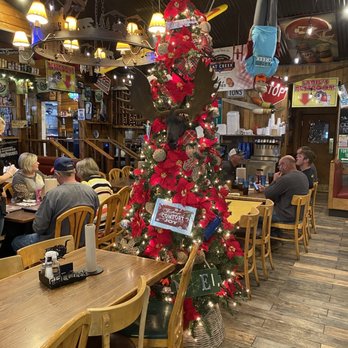 Flat Creek Restaurant - Christmas time at flat creek - Seafood Near Me - Cape Fair, Missouri