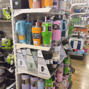 HomeGoods - Department Stores Near Me - Dallas, Texas