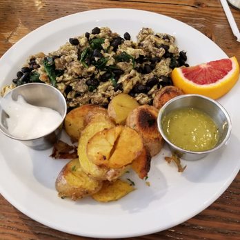 Humble Bee - Black bean scramble with potatoes. So good! - Breakfast & Brunch Near Me - Northridge, California Humble Bee - Black bean scramble with potatoes. So good! - Breakfast & Brunch Near Me - Northridge, California
