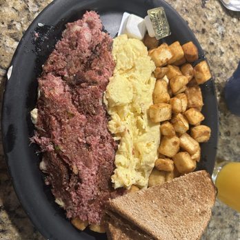 Keltic Kitchen - Keltic Kitchen's Famous Corned Beef Hash - Breakfast & Brunch Near Me - West Yarmouth, Massachusetts Keltic Kitchen - Keltic Kitchen's Famous Corned Beef Hash - Breakfast & Brunch Near Me - West Yarmouth, Massachusetts