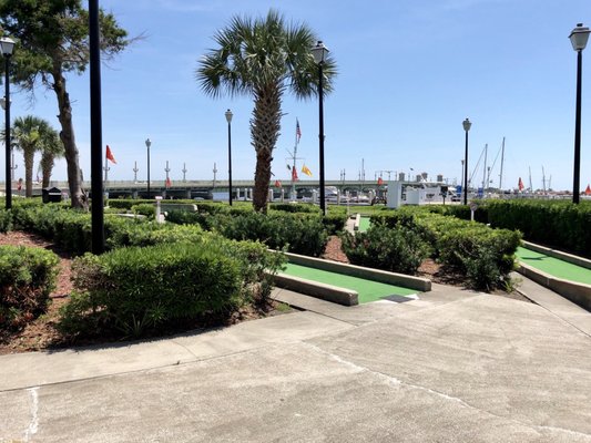 Ripley's Bayfront Mini Golf by null