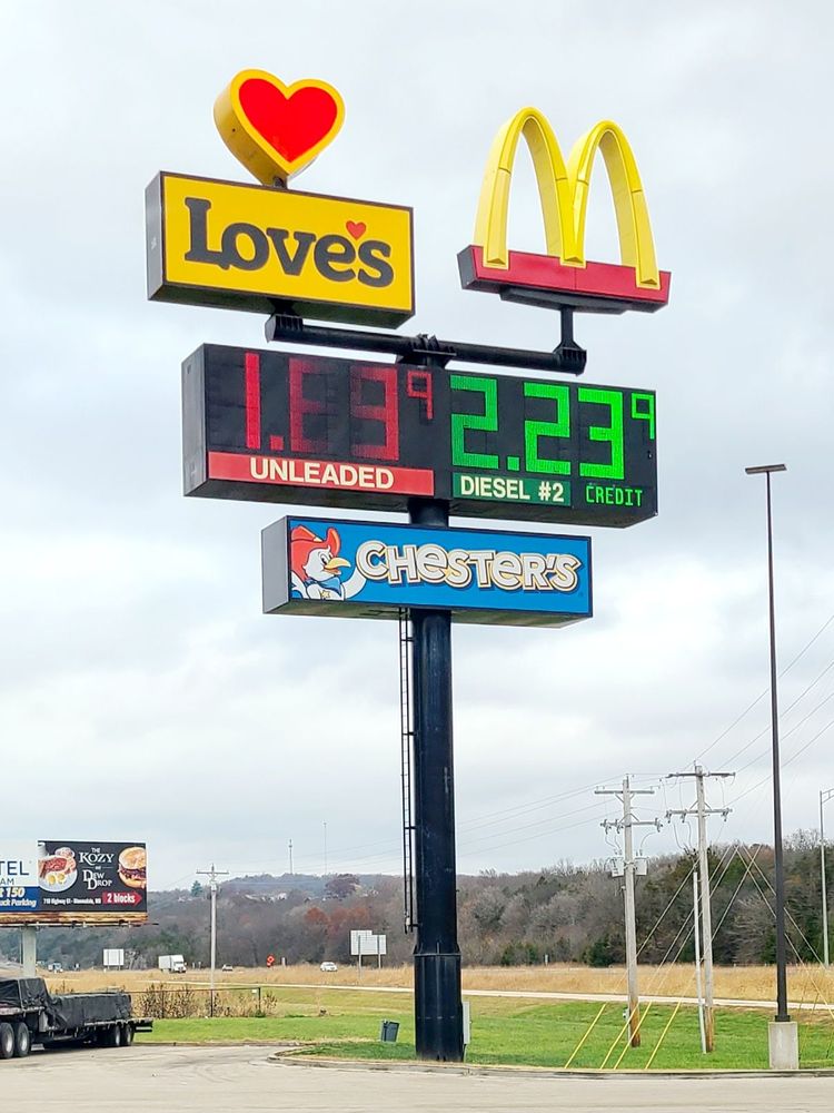 LOVE’S TRAVEL STOP Updated September 2024 38 Photos & 11 Reviews