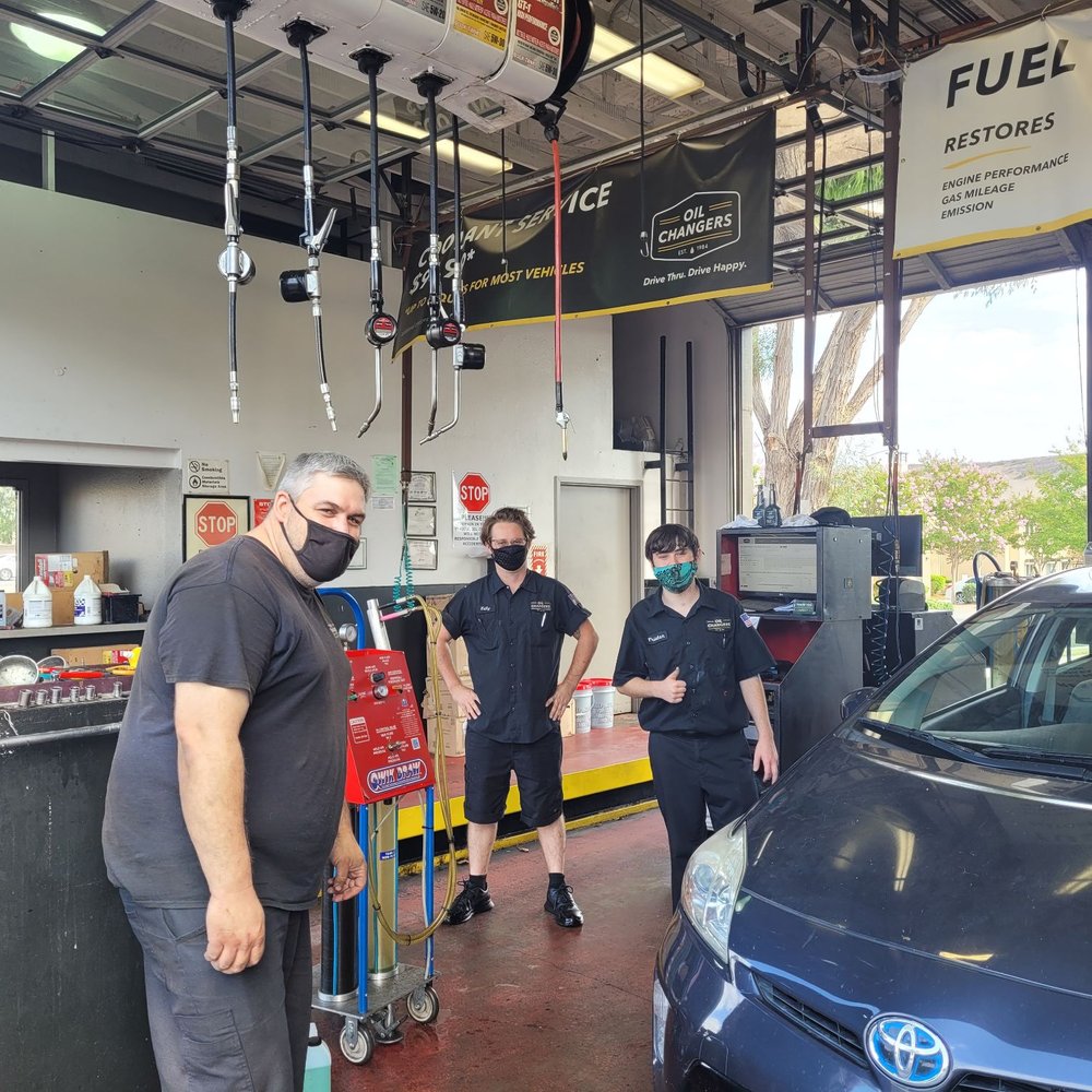 Oil Changers - Bobby and team - Oil Change Stations Near Me - Poway, California Oil Changers - Bobby and team - Oil Change Stations Near Me - Poway, California