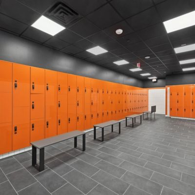 Crunch Fitness - Des Moines South by null