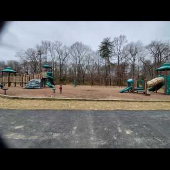 Lakeside Park - The two playgrounds - Parks Near Me - Fairfax, Virginia
