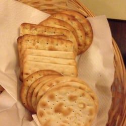 Burt's Hotel Restaurant - Look at all the crackers you get for cheese!