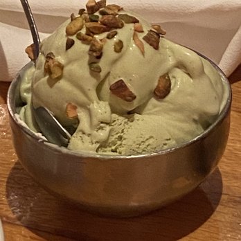Saranello's - Housemade pistachio gelato - Italian Near Me - Wheeling, Illinois