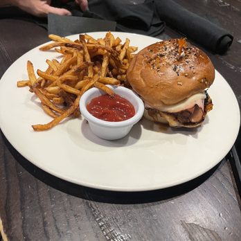 Local Goat - Tavern Chicken - New American Near Me - Pigeon Forge, Tennessee