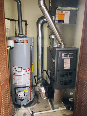 Water Heater Repair, Maintenance and Installs - At Harmonic HVAC, we understand the importance of having a reliable and efficient water heating system in your home. A malfunctioning water heater can disrupt your daily routines and impact your comfort. Whether you rely on a traditional tank-based water heater or have opted for a modern tankless system, our team of skilled technicians is here to provide professional water heating repair services in Naperville, IL.
