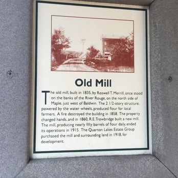 Booth Park - Playgrounds Near Me - Birmingham, Michigan